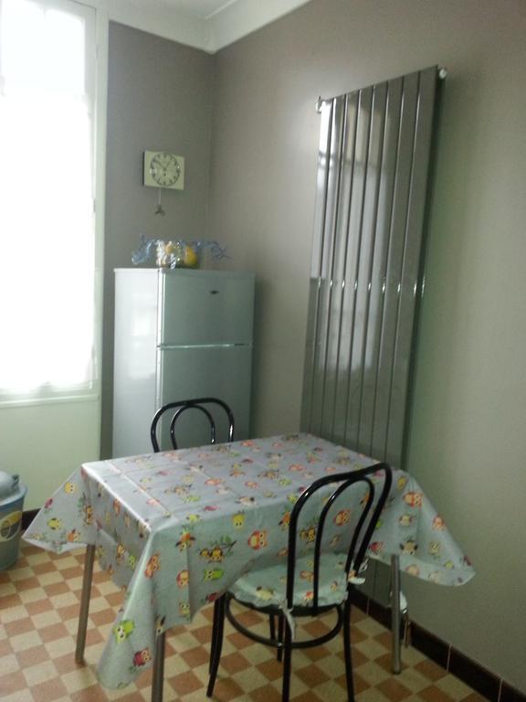 Maison Bernadette - Premier Etage Vitry-sur-Seine Kültér fotó